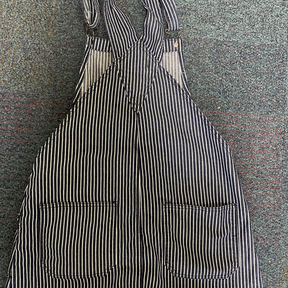 Altar’d State Overall Dress. Size S. Comfy fabric and only worn 3-4 times! - Picture 5 of 7